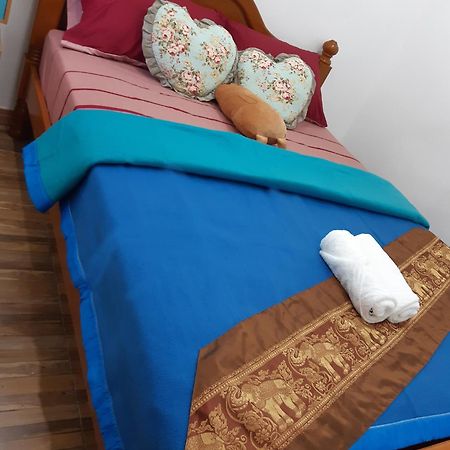 A & P House Daire Bangkok Dış mekan fotoğraf